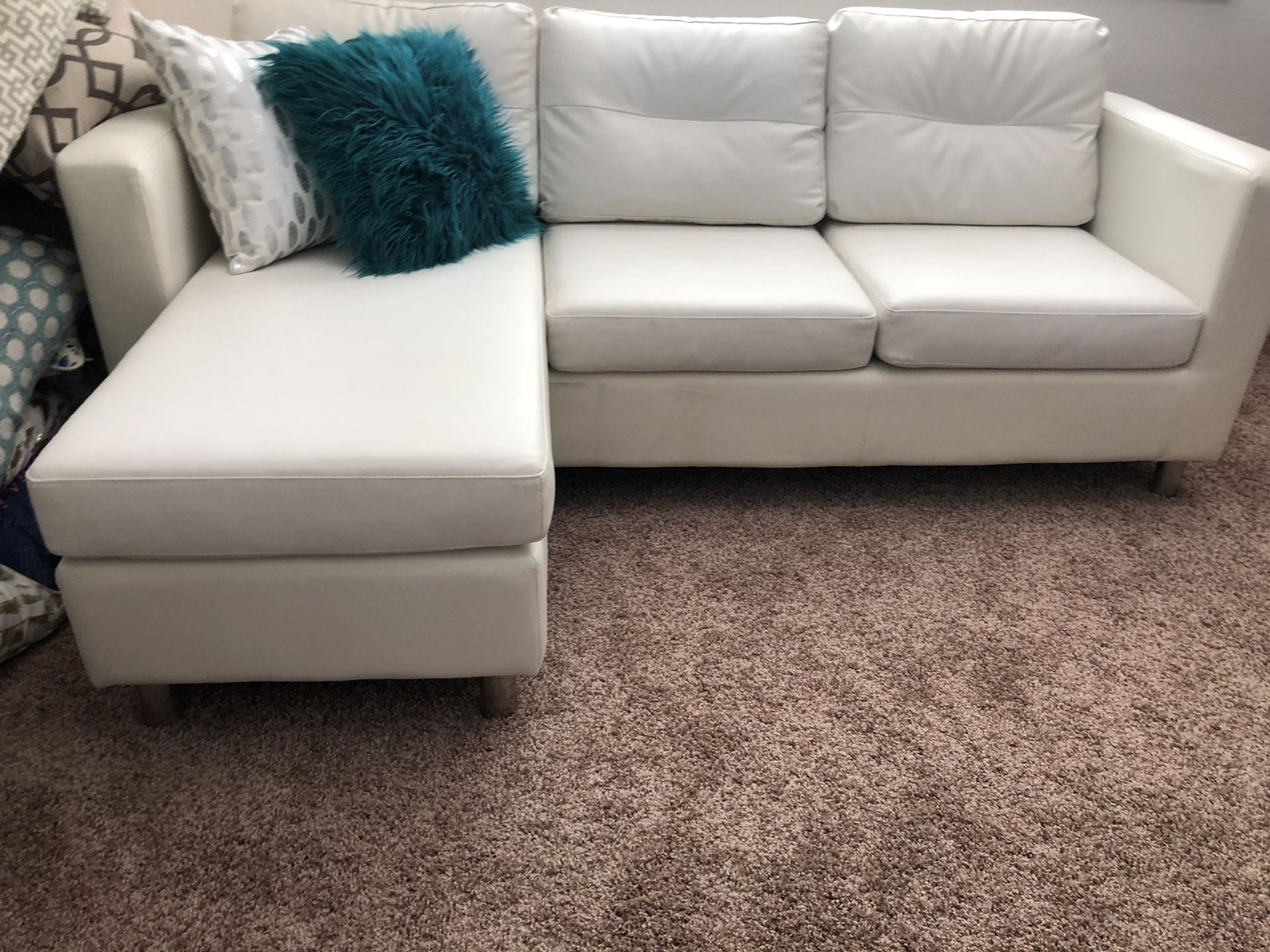White leather sectional w Movable Chaise