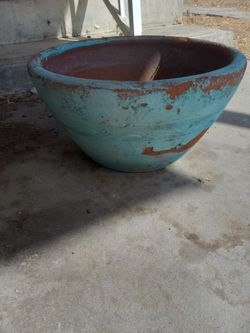 CLAY PLANTER