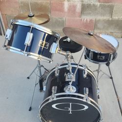 Kids drums (Location In Description)