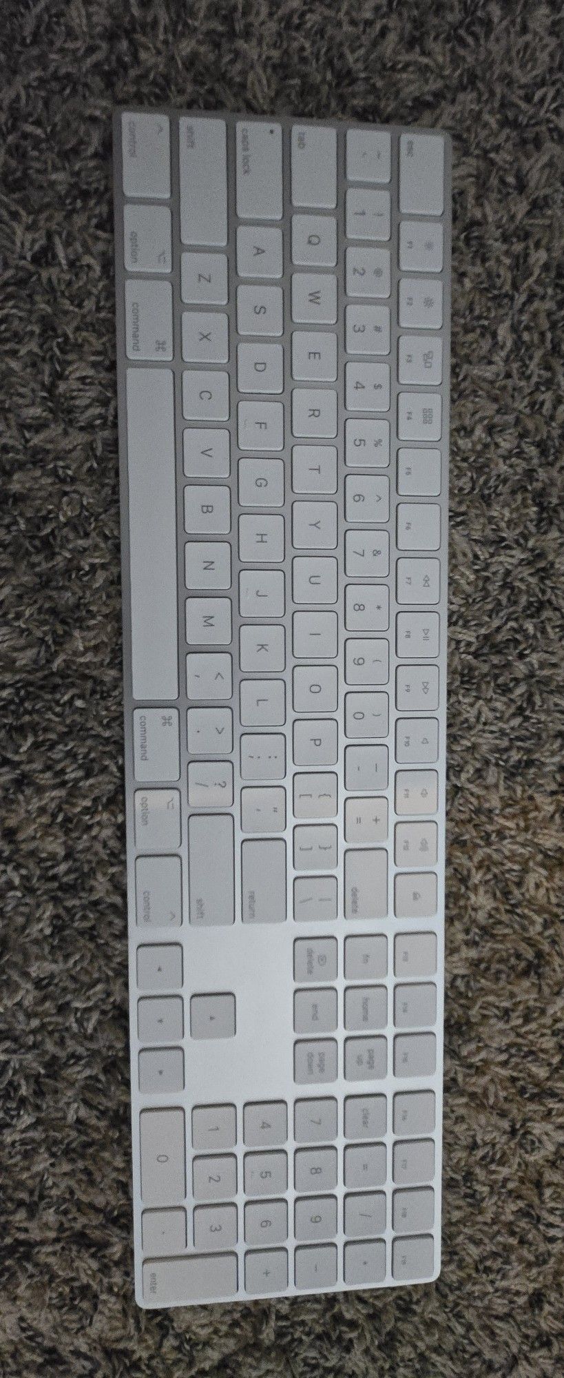 Apple Wireless Keyboard