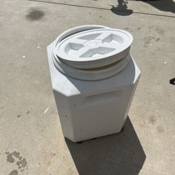 Dog Food Container 