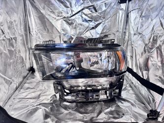 2019 to 2024 DODGE RAM 2500/3500 HEADLIGHT RH