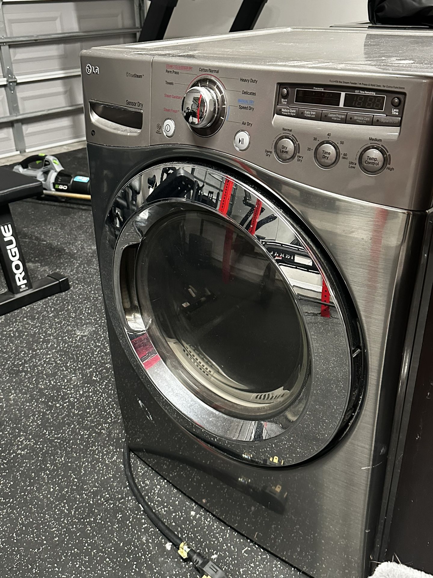 LG Electric Washer & Dryer Set 
