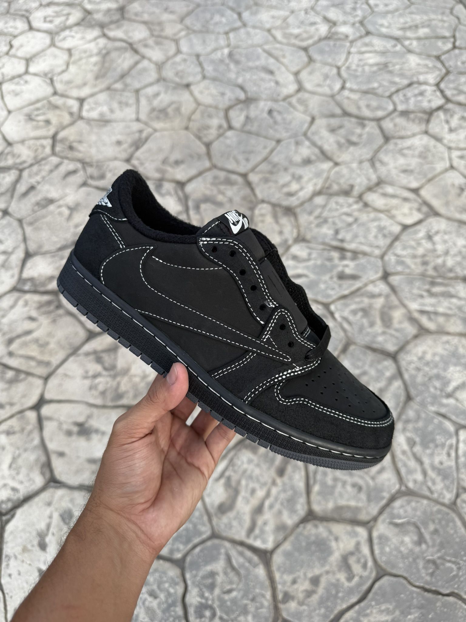 Jordan 1 Low Travis Scott " Black Phantom "