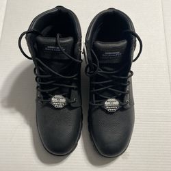 MENS Sketchers Boots Size 12