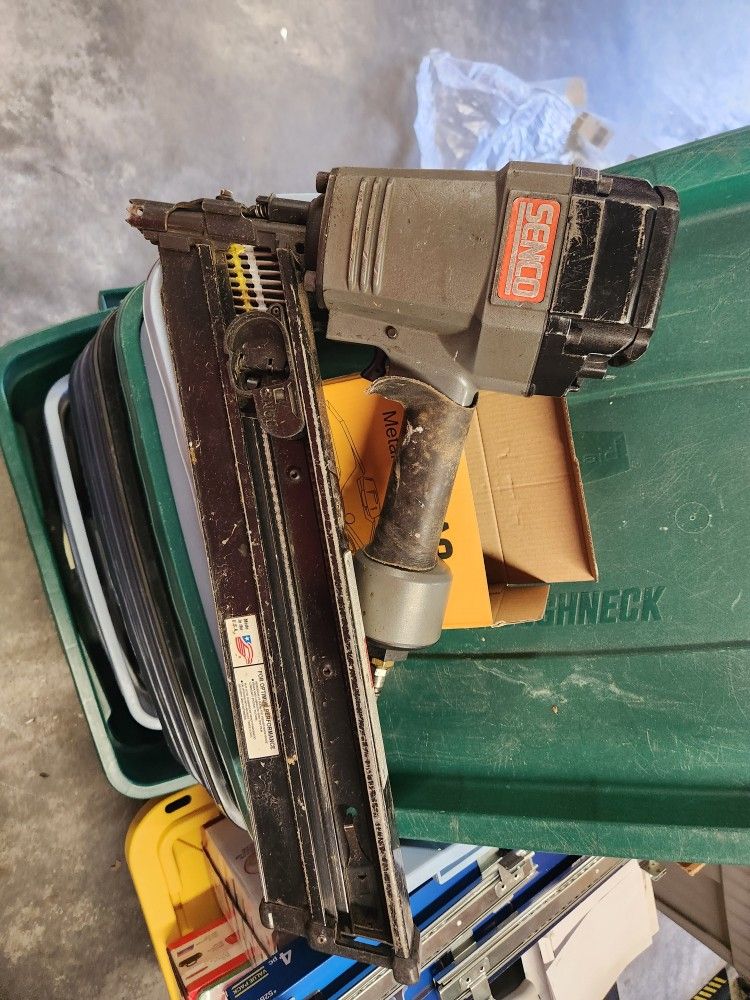 SENCO FRAMING GUN