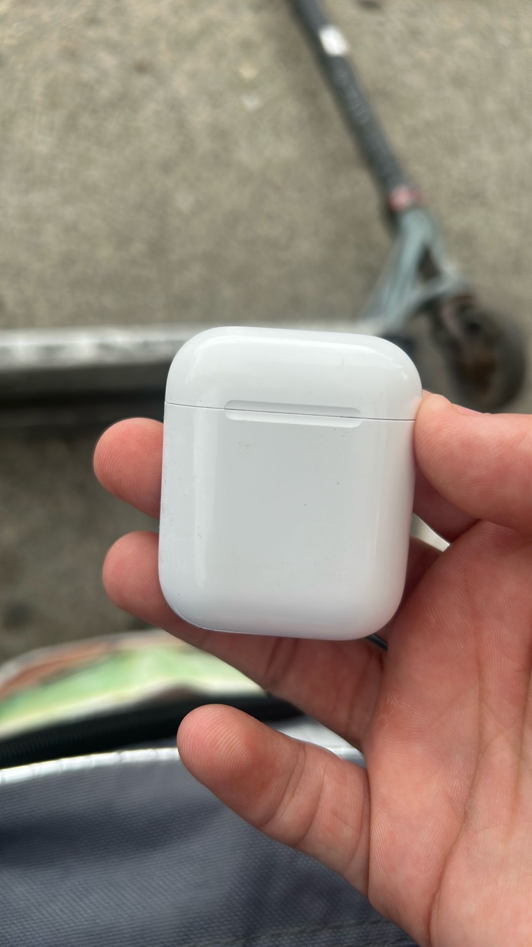 AirPods