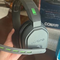 ASTRO Gaming A10 Gaming Headset - Green/Black