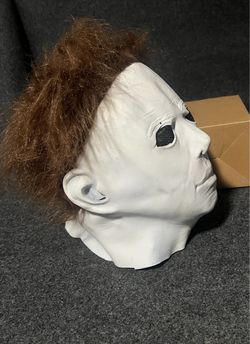 Michael myers Halloween mask Adult $20 New!!