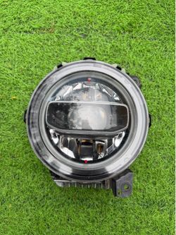 Jeep Wrangler Gladiator Right Passenger Side Headlight Luz Derecha Pasajera 2018 2019 2020 2021 2022 2023 2024 2025 2026