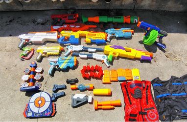 Large Nerf Guns (Various) + Accessories
