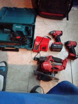 Milwaukee and Makita tool set
