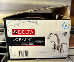 Delta Lorain Two-Handle Centerset Bathroom Faucet