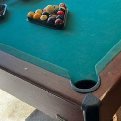 FREE POOL TABLE 