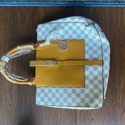 Mia K Bag