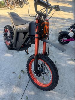 Electric Dirtbike 37MPH brand new