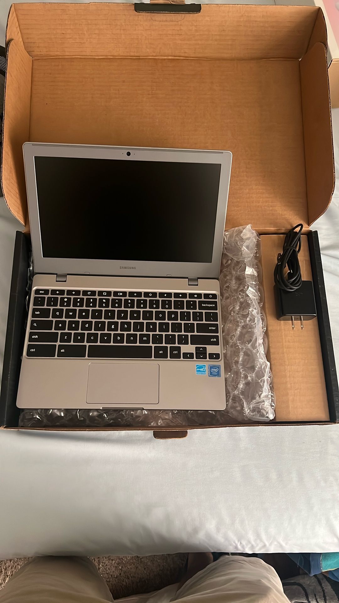 Samsung Chromebook 4 