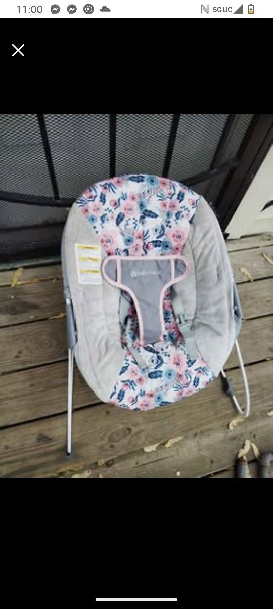 Brand New Baby Trend Baby Bouncer