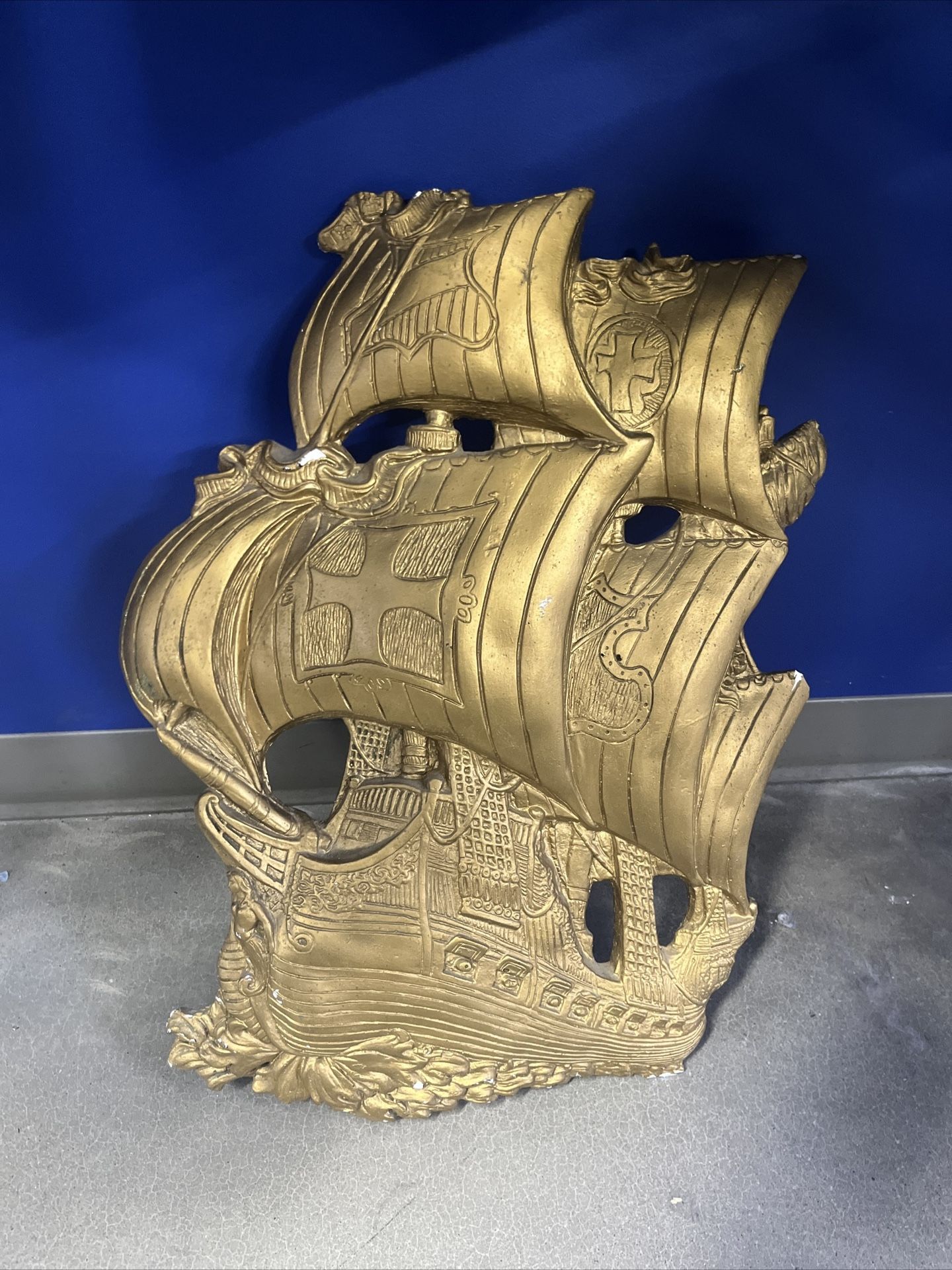 ship/pirate ship gold wall decor
