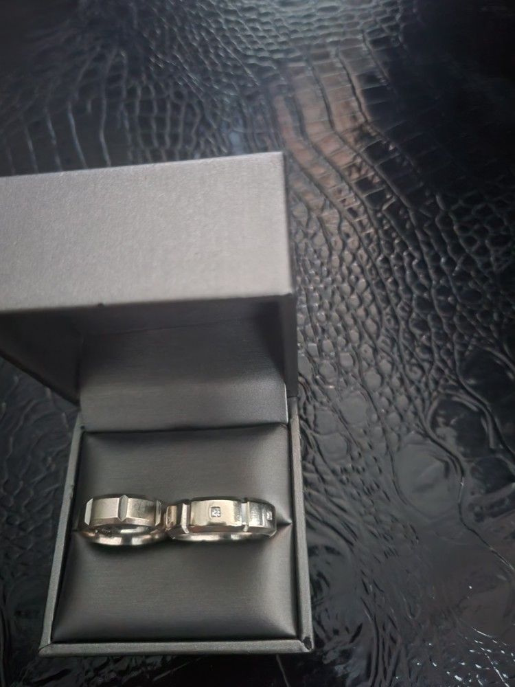 White Gold Wedding Rings Set