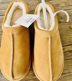 Women’s Shoes Sz 8