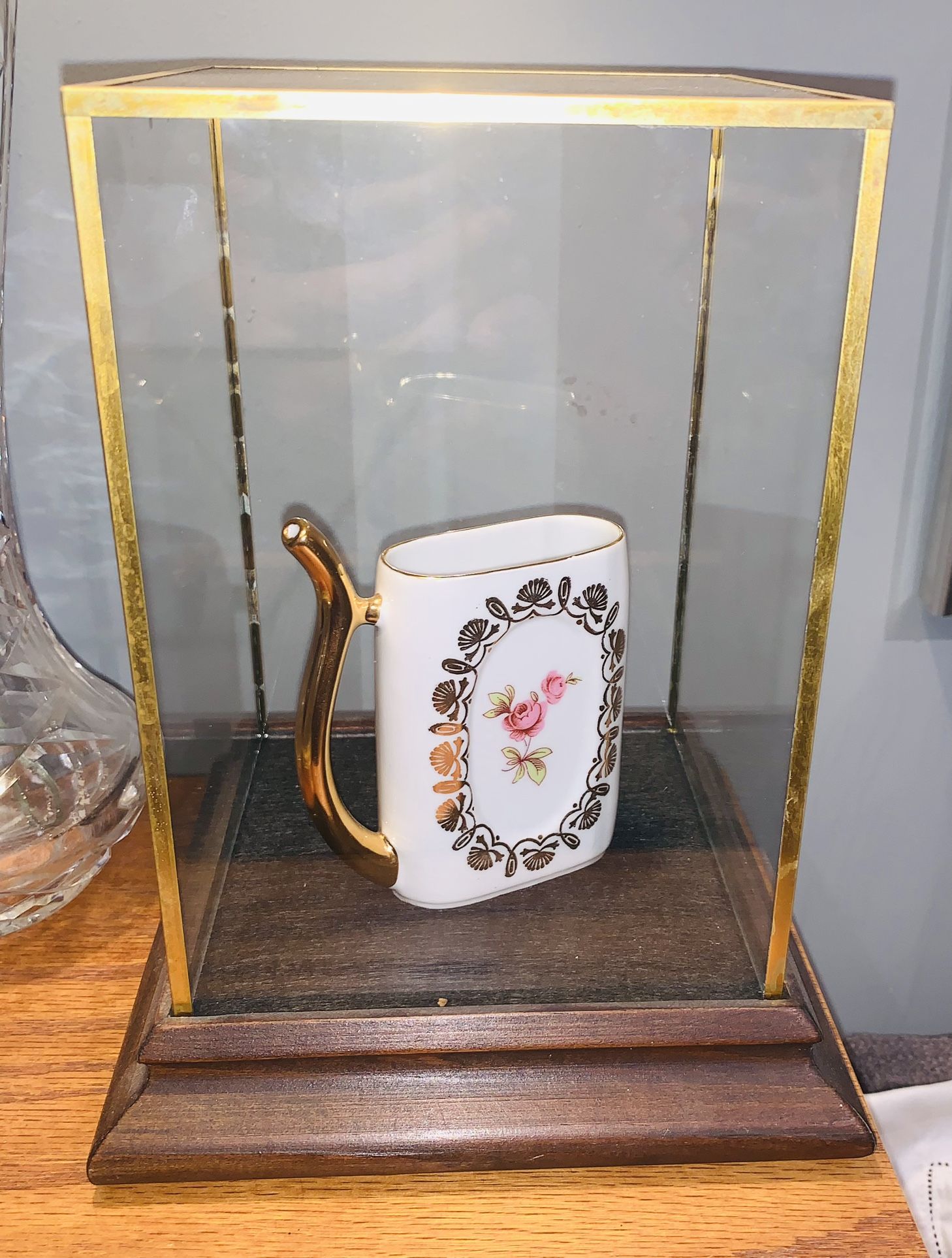 RARE 1920’s FINE PORCELAIN & 24KT GOLD ROSE CREAMER MADE IN CZECHOSLOVICIA by JOME - HALLMARKED - MINT