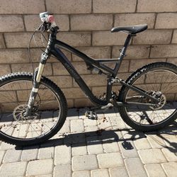 2010 Specialized Stump Jumper Comp Medium Frame 26er 