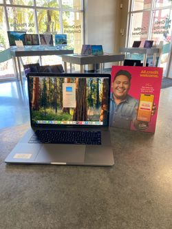 15” MacBook Pro 2.9GHz i9 6-Core - Great Low Price!