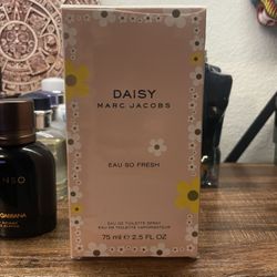 Marc Jacobs Daisy Eau So Fresh EDT 2.5oz