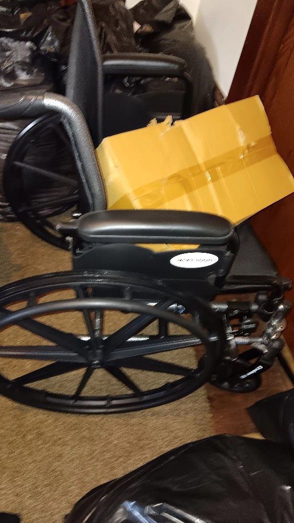 Wheelchair,mckesson,brand-new $60
