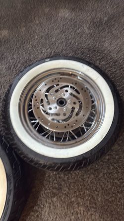 Harley Davidson front rim and tire