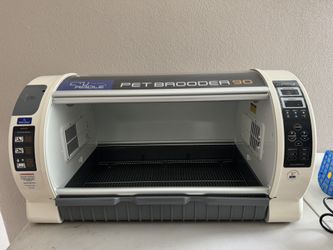 Pet Brooder 90 Incubator & Nebulizer