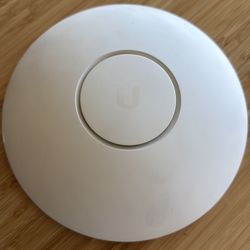 UniFi AP AC LR