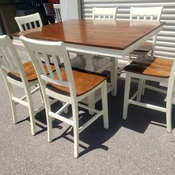 High Table W/6 Bar Stools 