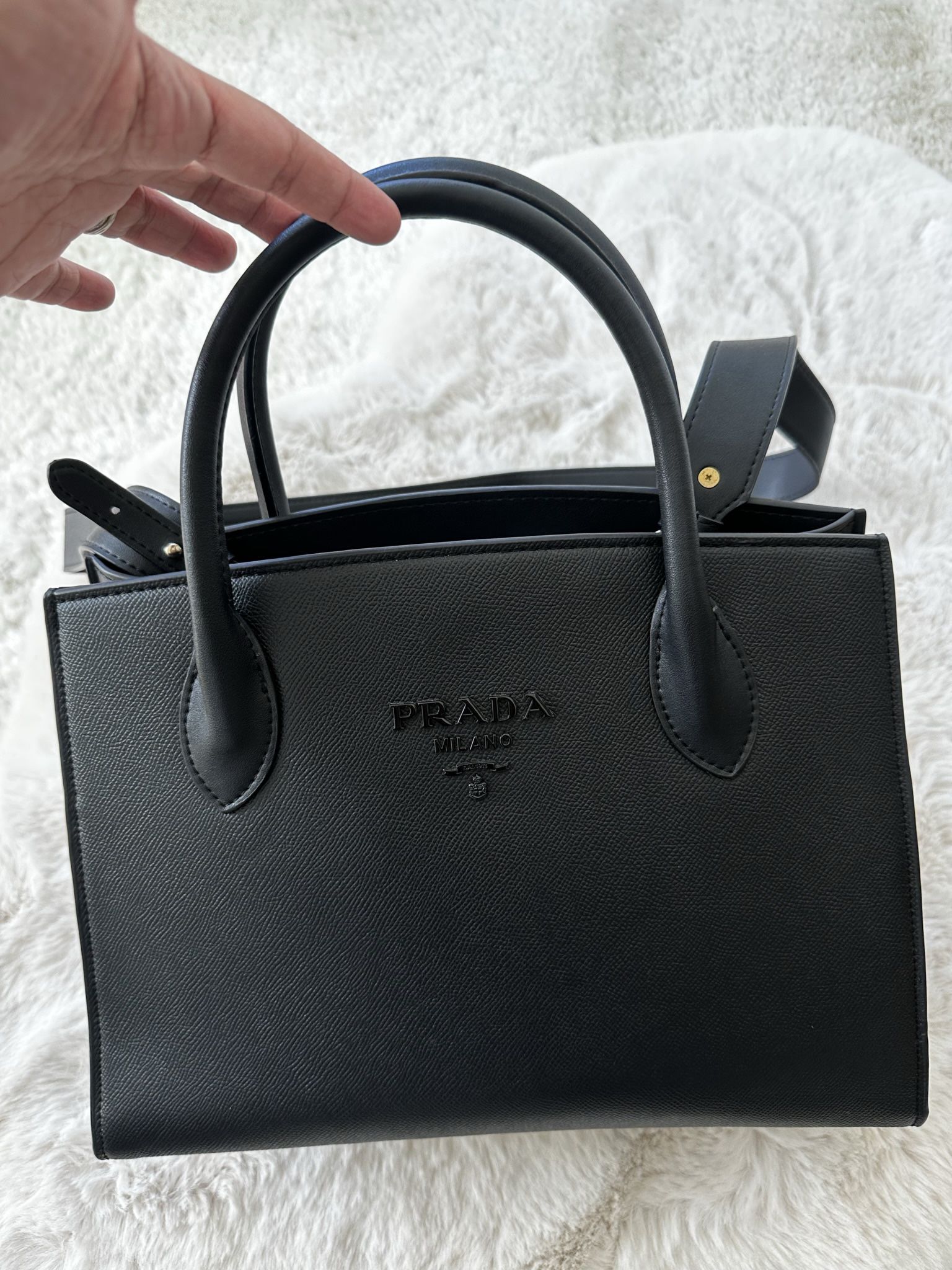 Preloved PRADA bag