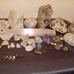 Assorted Rock/Gemstone Collection 