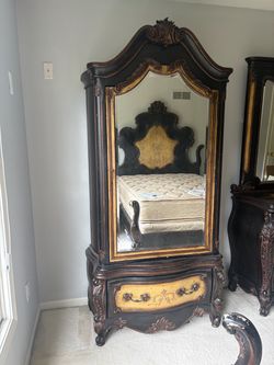 Pulaski dresser and bed with mattress included