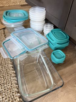Assorted Tupperware - OXO, Rubbermaid, Snapware, Pyrex