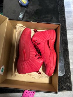 Gym red 12s, Size 10.5