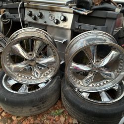 Chrysler 20” Chrome Rims – Set of 4