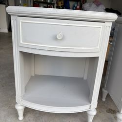 Night Stand (RH Set)
