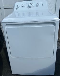 GE Large Capacity Gas Dryer Delivery Available
