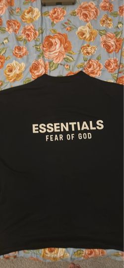 New essentials tee xl