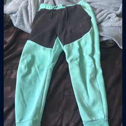 Nike Tech Teal Bottoms, Size Small