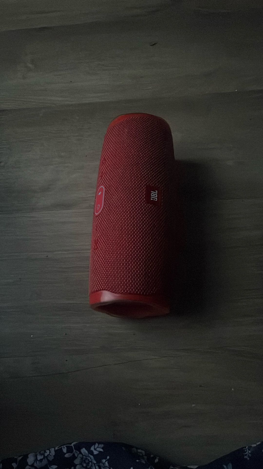 JBL4