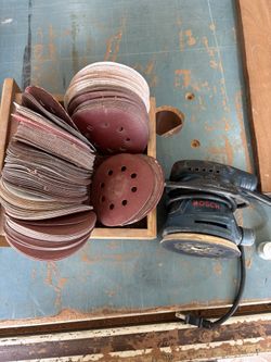 Bosch Sander With Sander Papers