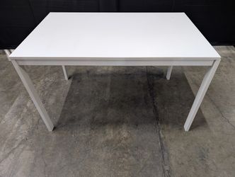 Expendable White Ikea Table