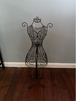 Black metal wire dress