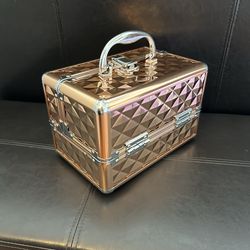 Beautiful! Mini Travel Portable Make-Up Case / Jewelry Box