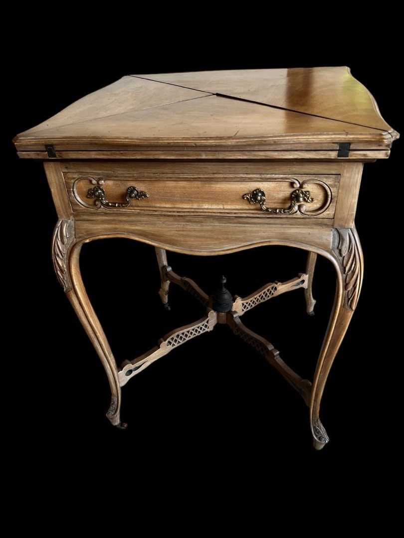 Rare Antique Flip Top Game Table